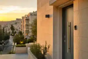 מנעולן במודיעין